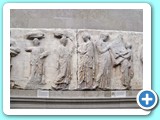 4.4.13-Partenon-Friso de las Panateneas-Escena del Peplos